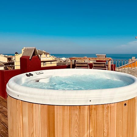 Pepites Bastiaises Vatta Appartement Roof Top Jacuzzi Vue Vieux Port Bastia  Eksteriør bilde