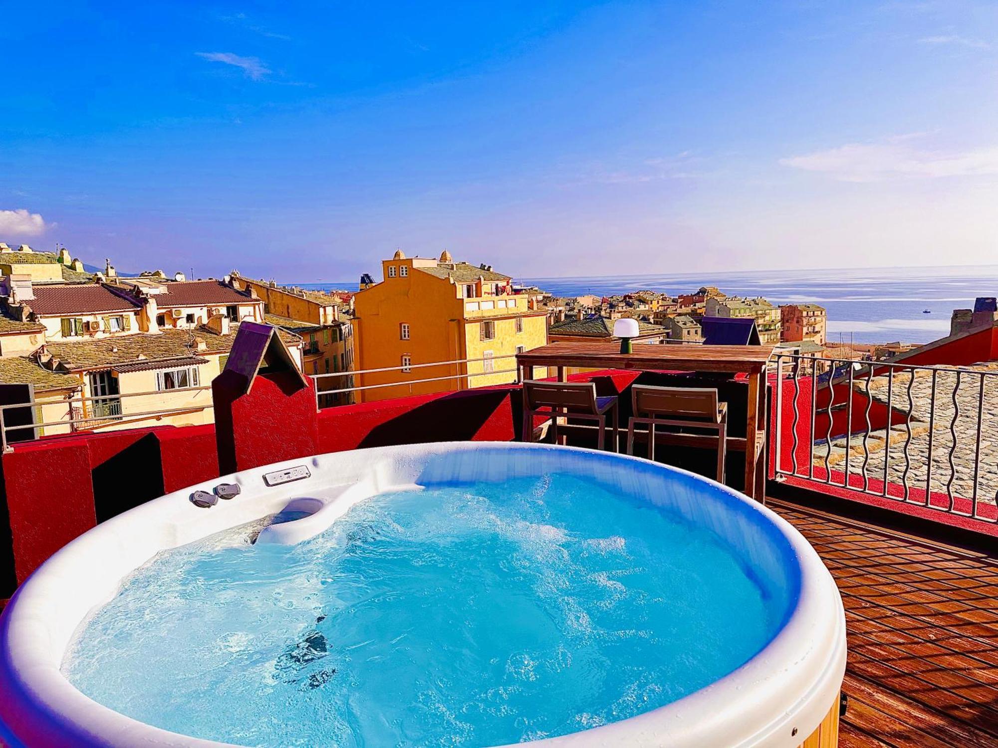 Pepites Bastiaises Vatta Appartement Roof Top Jacuzzi Vue Vieux Port Bastia  Eksteriør bilde