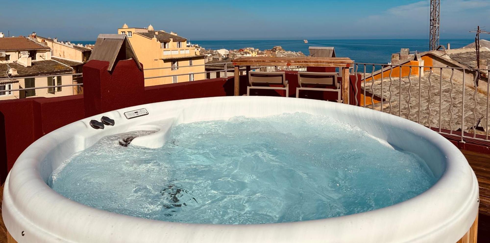Pepites Bastiaises Vatta Appartement Roof Top Jacuzzi Vue Vieux Port Bastia  Eksteriør bilde